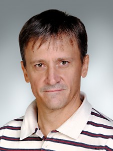 Dr. Mencser Zoltán