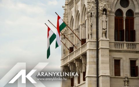 Március 15-én az Aranyklinika zárva tart!